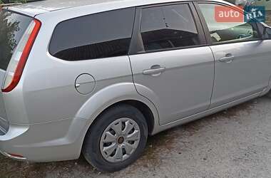 Универсал Ford Focus 2010 в 