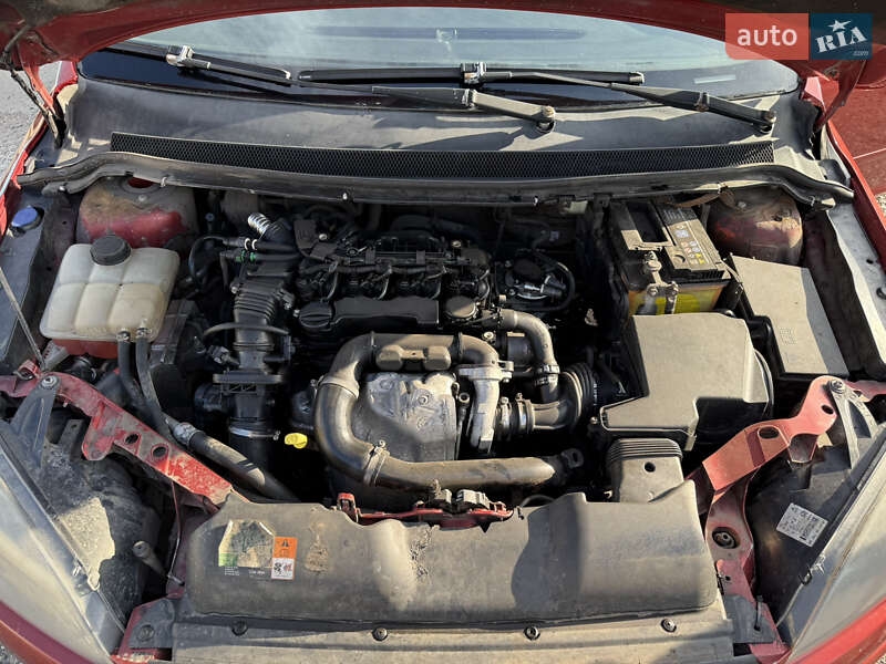 Хэтчбек Ford Focus 2009 в Киеве фото 14 Хэтчбек Ford Focus 2009 в Киеве