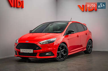 Хэтчбек Ford Focus 2017 в Киеве