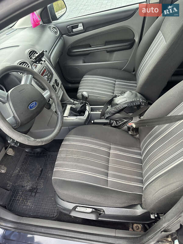 Универсал Ford Focus 2010 в Львове