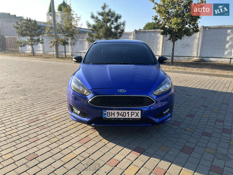 Хэтчбек Ford Focus 2014 в Измаиле