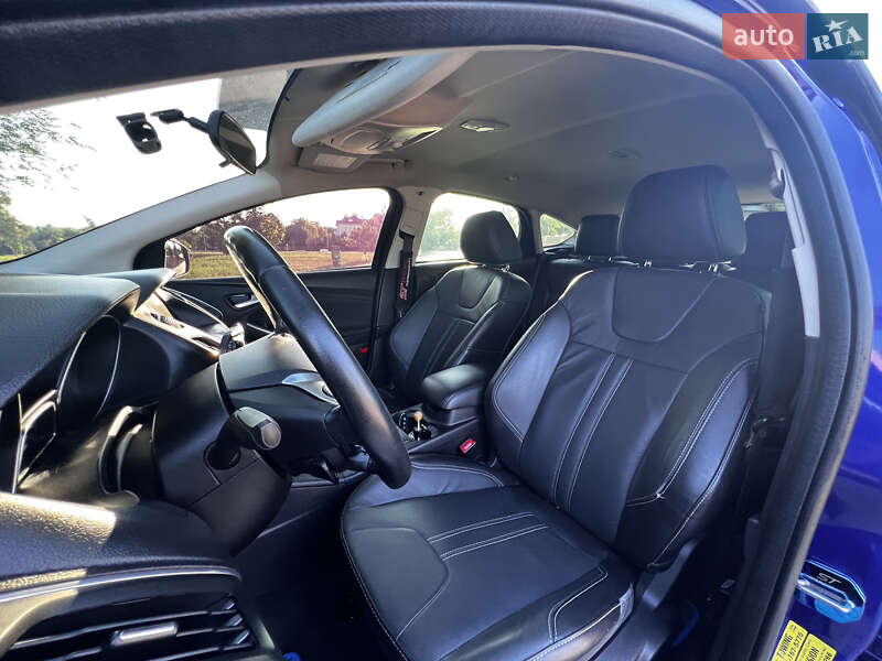 Хэтчбек Ford Focus 2014 в Измаиле