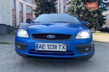 Хэтчбек Ford Focus 2007 в 