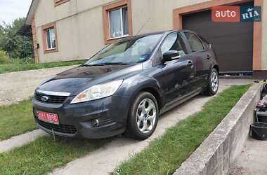 Хэтчбек Ford Focus 2010 в Ровно