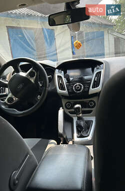 Седан Ford Focus 2011 в 