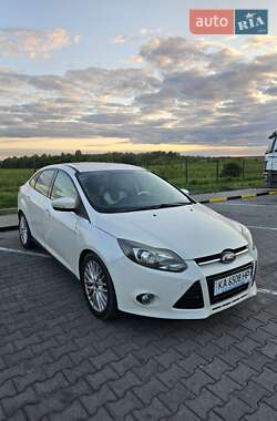Седан Ford Focus 2014 в 