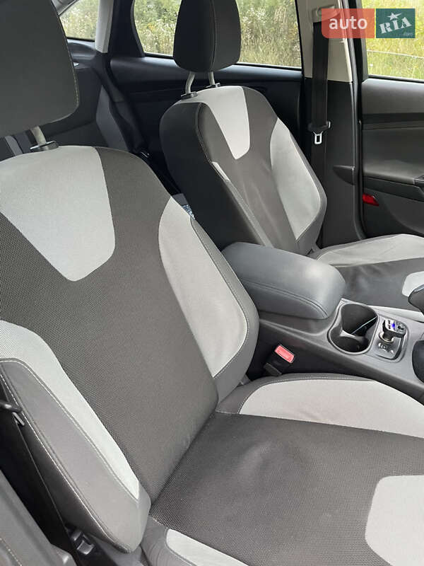 Седан Ford Focus 2013 в Ивано-Франковске фото 6 Седан Ford Focus 2013 в Ивано-Франковске