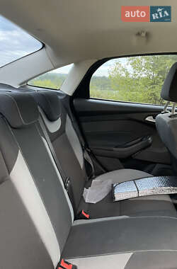 Седан Ford Focus 2013 в Ивано-Франковске