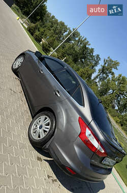 Седан Ford Focus 2012 в 