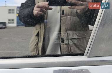 Хэтчбек Ford Focus 2005 в 
