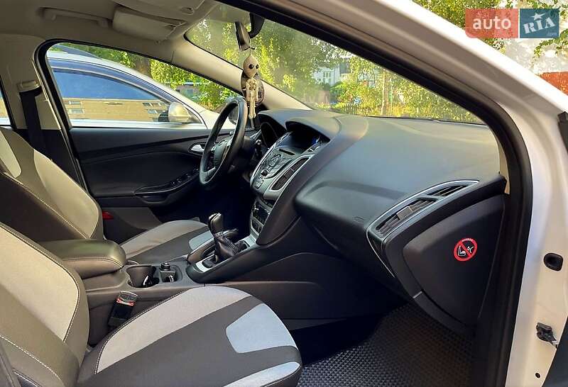 Хэтчбек Ford Focus 2012 в Кременчуге