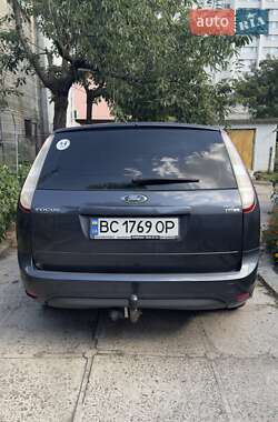 Универсал Ford Focus 2010 в 