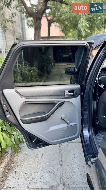 Универсал Ford Focus 2010 в Львове