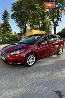 Хэтчбек Ford Focus 2015 в Виннице