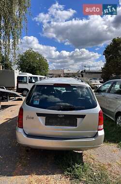 Универсал Ford Focus 2001 в 
