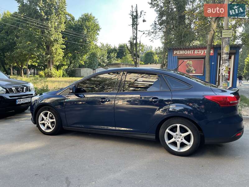 Седан Ford Focus 2018 в Киеве фото 8 Седан Ford Focus 2018 в Киеве