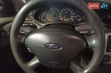 Универсал Ford Focus 2004 в 