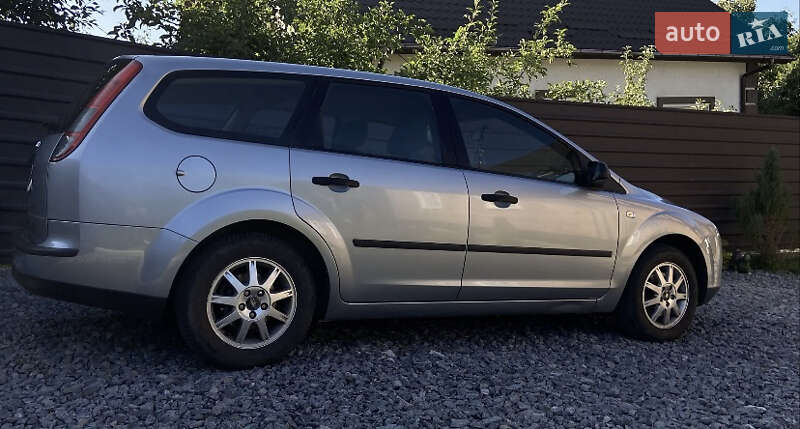 Универсал Ford Focus 2004 в 