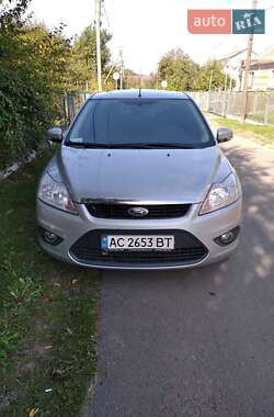 Хэтчбек Ford Focus 2010 в 