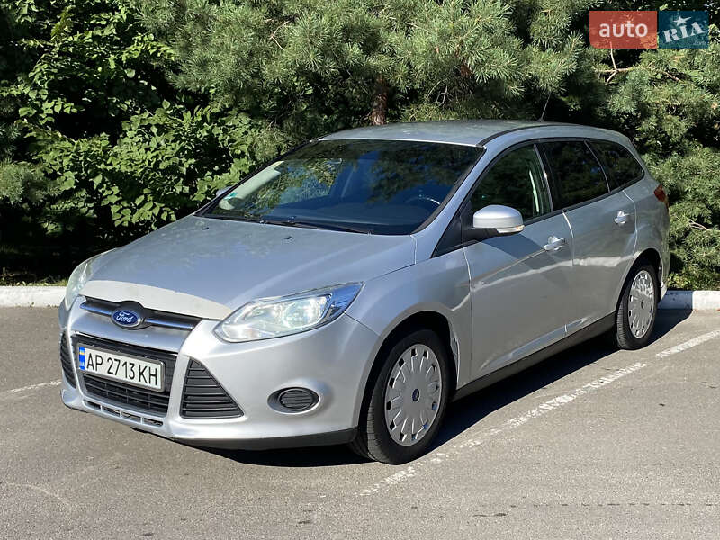 Универсал Ford Focus 2013 в 