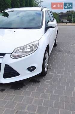 Универсал Ford Focus 2014 в 