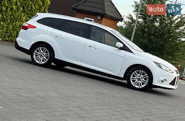 Универсал Ford Focus 2014 в 