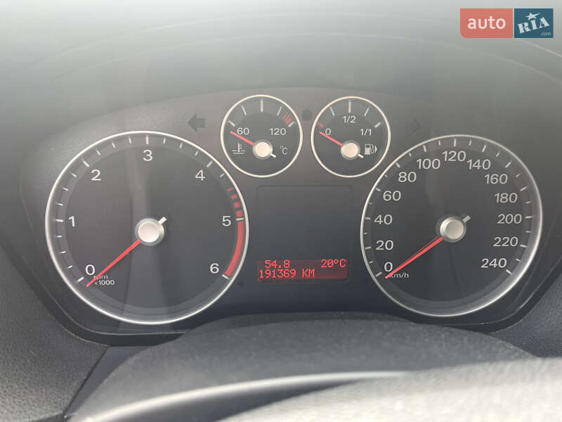 Хэтчбек Ford Focus 2007 в Гадяче фото 11 Хэтчбек Ford Focus 2007 в Гадяче