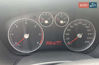 Хэтчбек Ford Focus 2007 в 