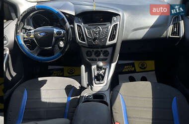 Универсал Ford Focus 2013 в 