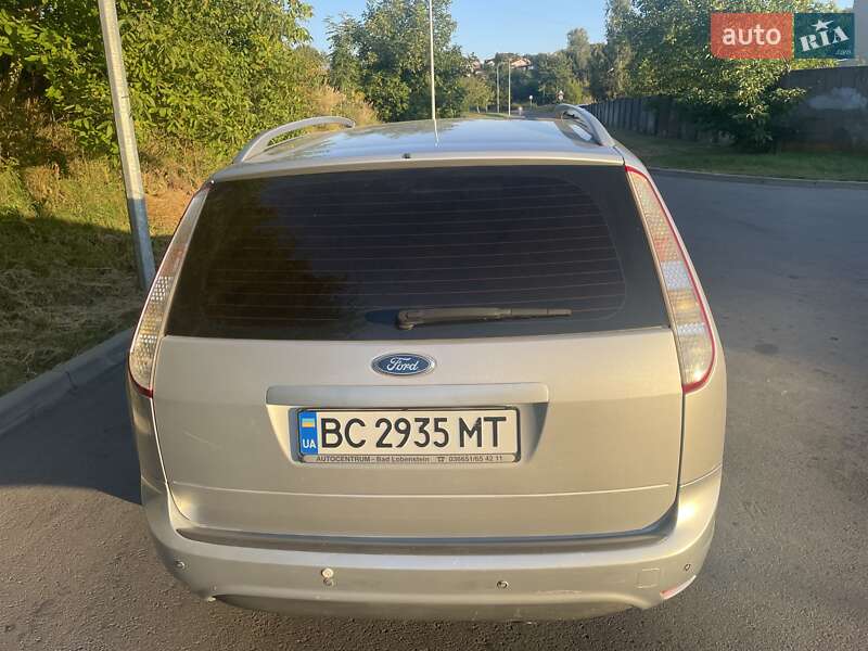 Универсал Ford Focus 2010 в Львове фото 4 Универсал Ford Focus 2010 в Львове