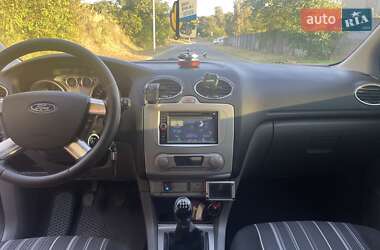 Универсал Ford Focus 2010 в 