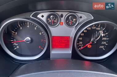 Универсал Ford Focus 2010 в 