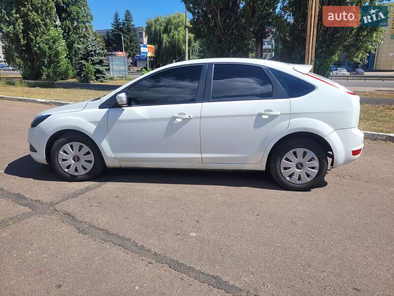 Хэтчбек Ford Focus 2008 в Черкассах