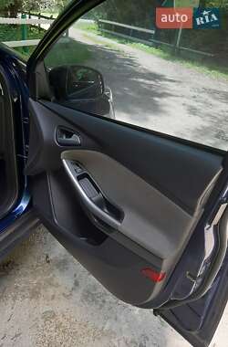 Универсал Ford Focus 2011 в 