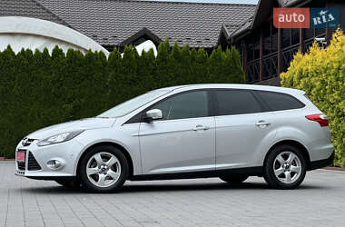 Универсал Ford Focus 2014 в 