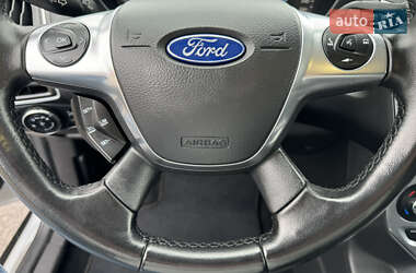 Универсал Ford Focus 2014 в 