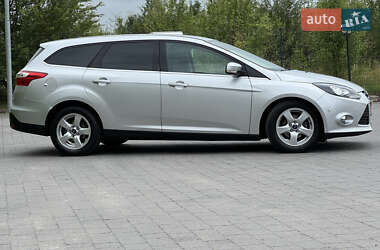 Универсал Ford Focus 2014 в 