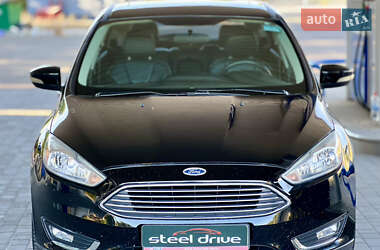 Хэтчбек Ford Focus 2017 в 