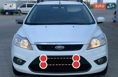 Хэтчбек Ford Focus 2009 в 