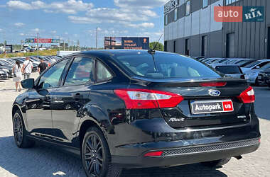 Седан Ford Focus 2013 в 