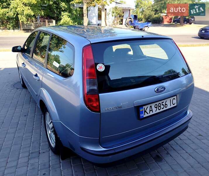 Универсал Ford Focus 2004 в Первомайске