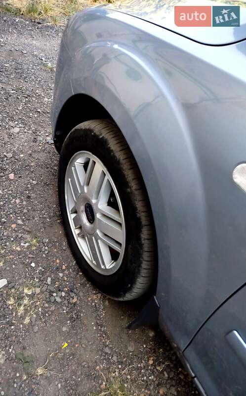 Универсал Ford Focus 2004 в Первомайске