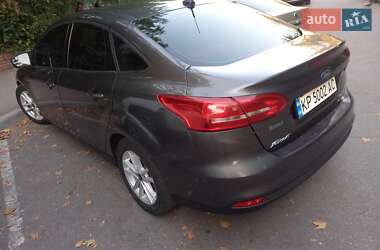 Седан Ford Focus 2015 в 