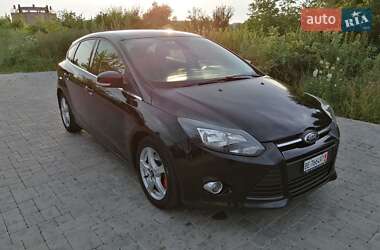 Хэтчбек Ford Focus 2013 в 