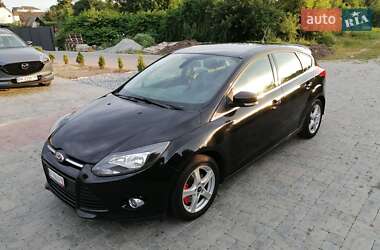 Хэтчбек Ford Focus 2013 в 