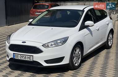 Хэтчбек Ford Focus 2017 в 