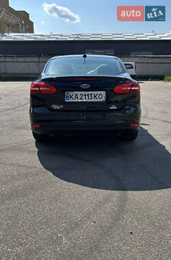 Седан Ford Focus 2017 в 