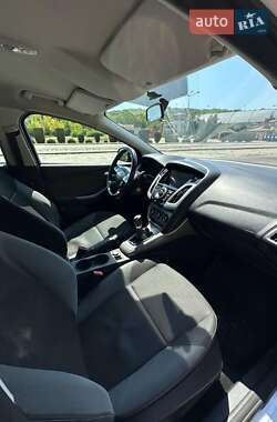 Седан Ford Focus 2013 в 