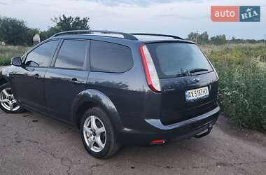Универсал Ford Focus 2010 в 
