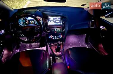Универсал Ford Focus 2016 в 